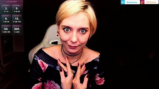 Blondice_ann: онлайн-секс-чат