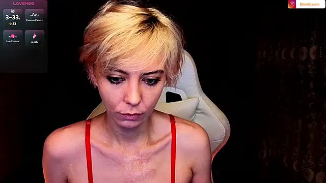Blondice: онлайн-секс-чат