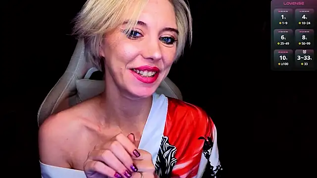 دردشة Blondice الجنسية المباشرة