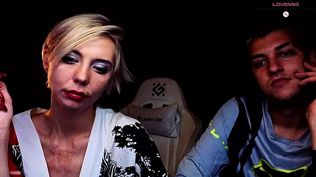 Blondice Шоу с уебкамера