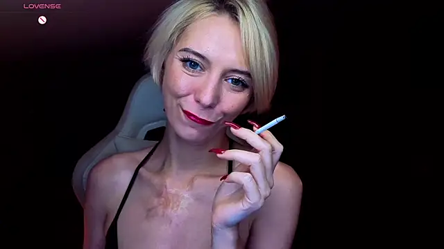Blondicen Live XXX chat