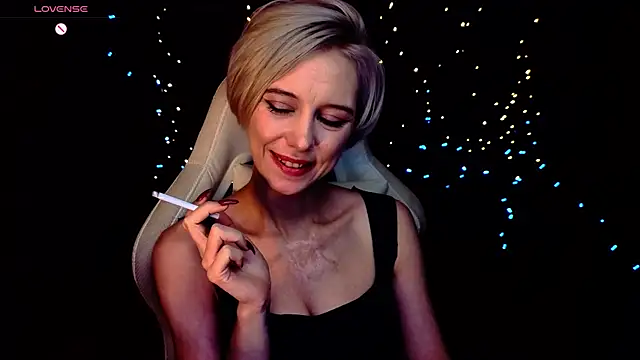 Blondice Chat XXX in diretta