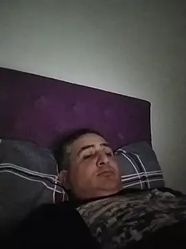 sedentalmaduro: διαδικτυακό σόου στην κάμερα