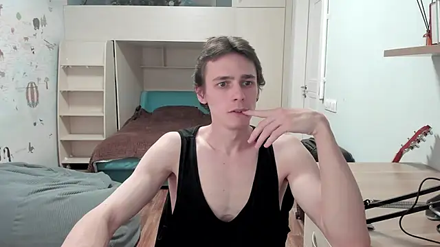 urgoddessboy Show in webcam
