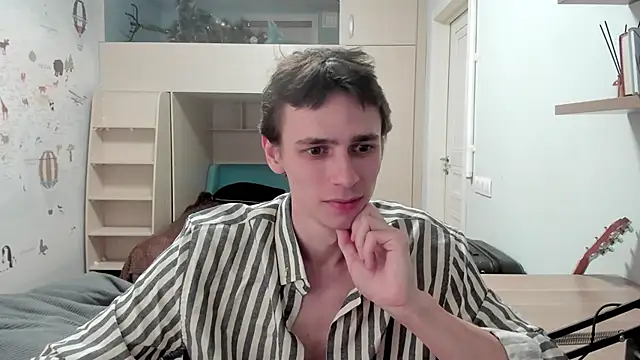 urgoddessboy – Kamerová šou