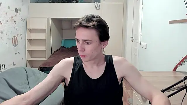 Pokazy przed kamerką – urgoddessboy