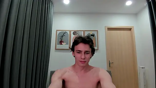 urgoddessboy Show Webcam