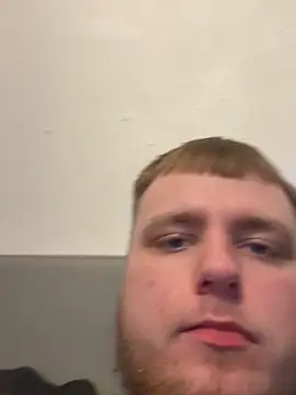 Show de BigDickLiam12 na webcam