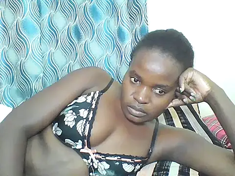 PrettyEve's Live XXX Chat