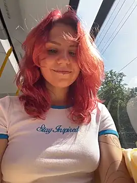 -Straycat-n Webbikameraesitys