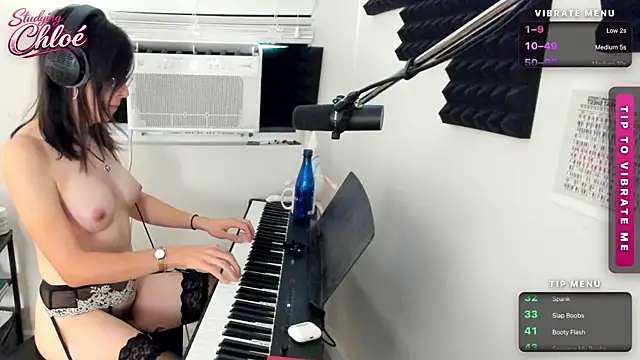 itschloelaurent Webcamshow