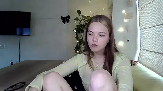 AvrilGillig's Live XXX Chat