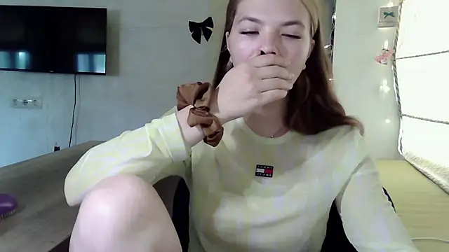 AvrilGillig 라이브 XXX 채팅