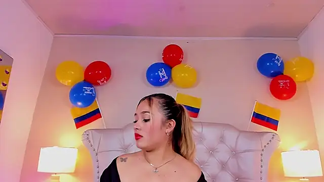 AntonellaMarchetti Webcam Show