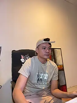clarkdangerous 在線直播表演