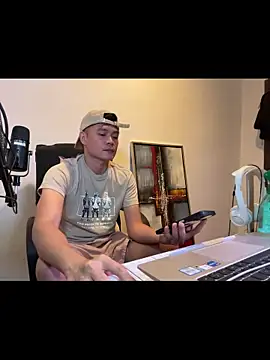 clarkdangerous Show Webcam