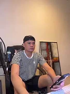 clarkdangerous webkamerás műsora