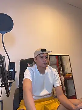 clarkdangerous 在線直播表演