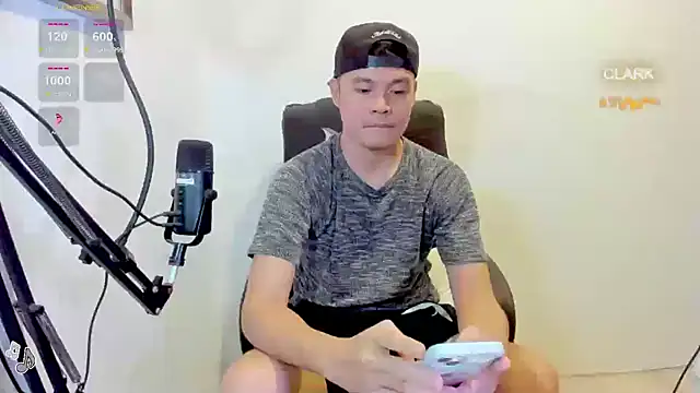 clarkdangerous Show Webcam
