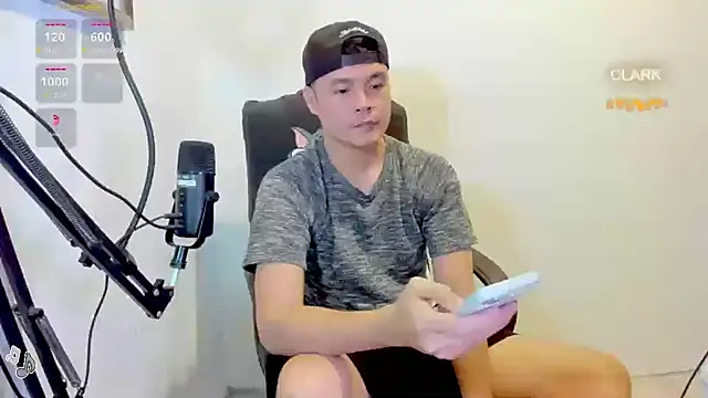clarkdangerous 在線直播表演
