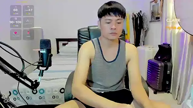 clarkdangerous 在線直播表演