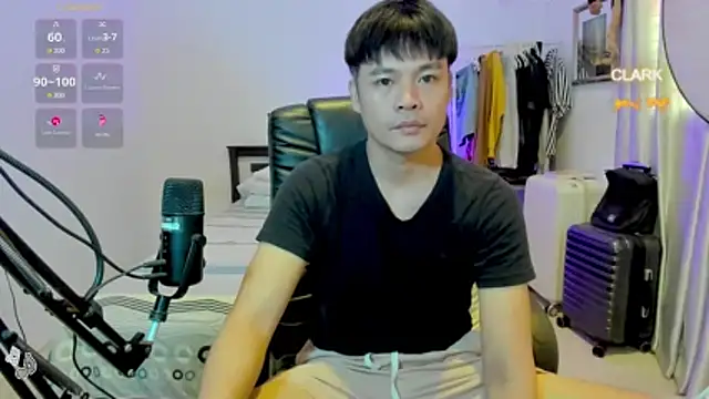 clarkdangerous 在線直播表演