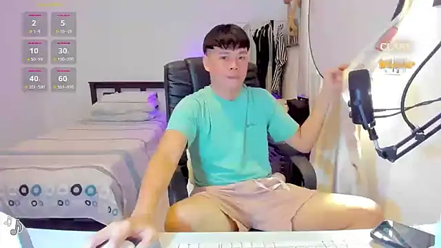 عرض كام clarkdangerous
