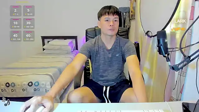 clarkdangerous' Webcam Show