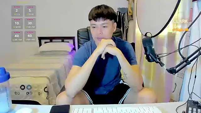 عرض كام clarkdangerous