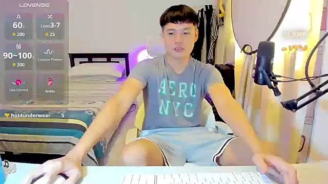 clarkdangerous Show Webcam