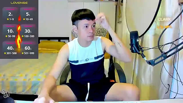 عرض كام clarkdangerous