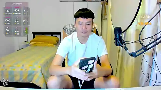 clarkdangerous 在線直播表演