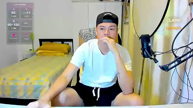 clarkdangerous webkamerás műsora