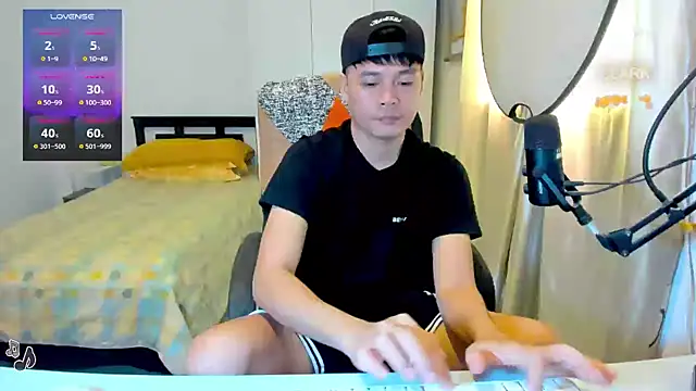 clarkdangerous Show Webcam