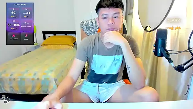 clarkdangerous 在線直播表演
