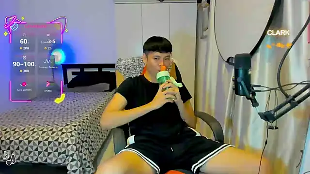 clarkdangerous Show in webcam