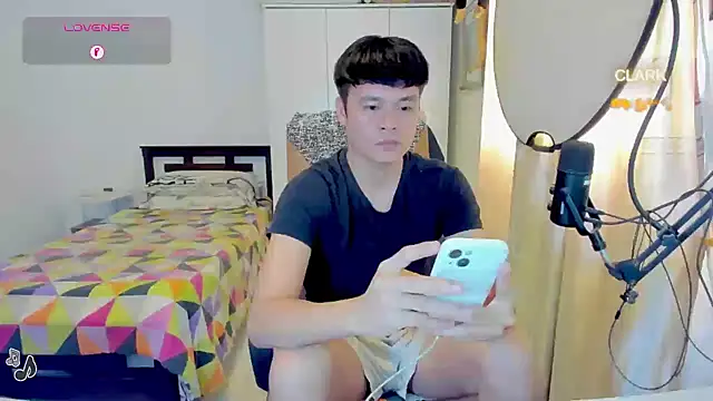 clarkdangerous Webcamshow