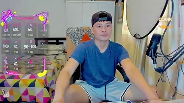 clarkdangerous webkamerás műsora