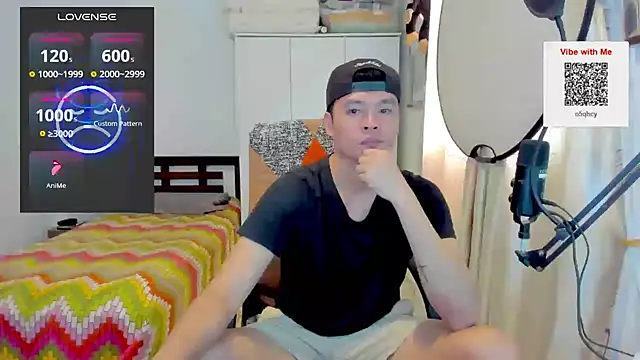הופעת וובקאם של clarkdangerous