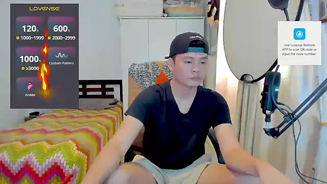 הופעת וובקאם של clarkdangerous