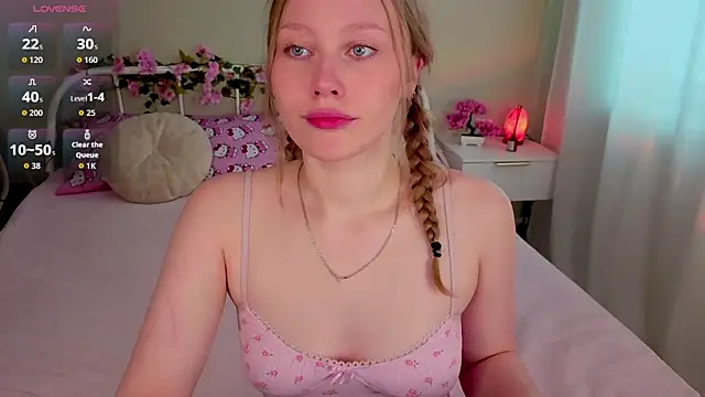 AngelBlaze Adlı Modelin Canlı XXX Sohbeti