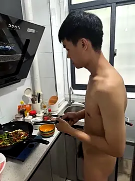 xiaomin66 Show in webcam