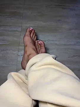 prettytoesfreak's Webcam Show