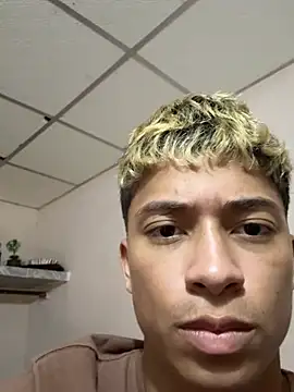 THE_KING_KEY1 webcam show