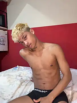 THE_KING_KEY1 – webcam-show