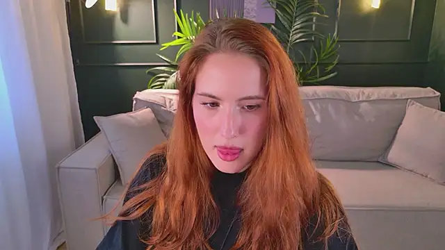ChloeAster – webcam-show