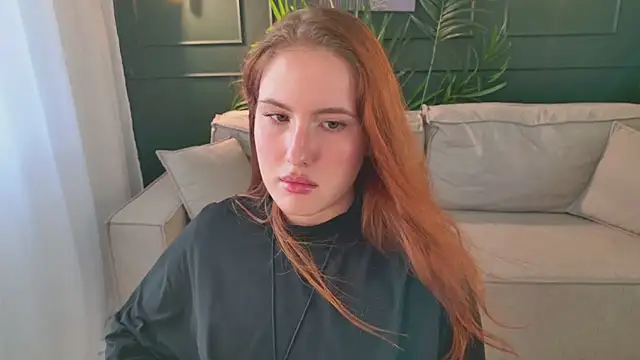 ChloeAster's Webcam Show