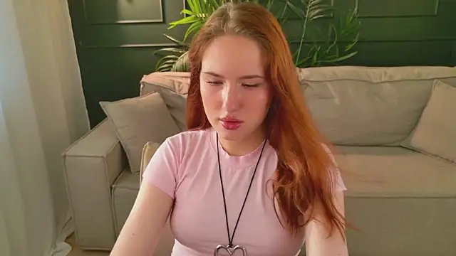 ChloeAster Chat XXX live