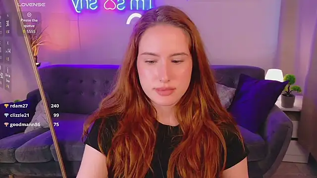 ChloeAster – Naživo XXX chat