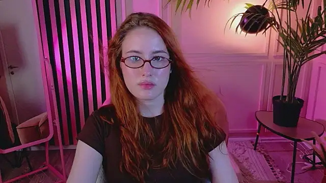 ChloeAster Chat XXX live